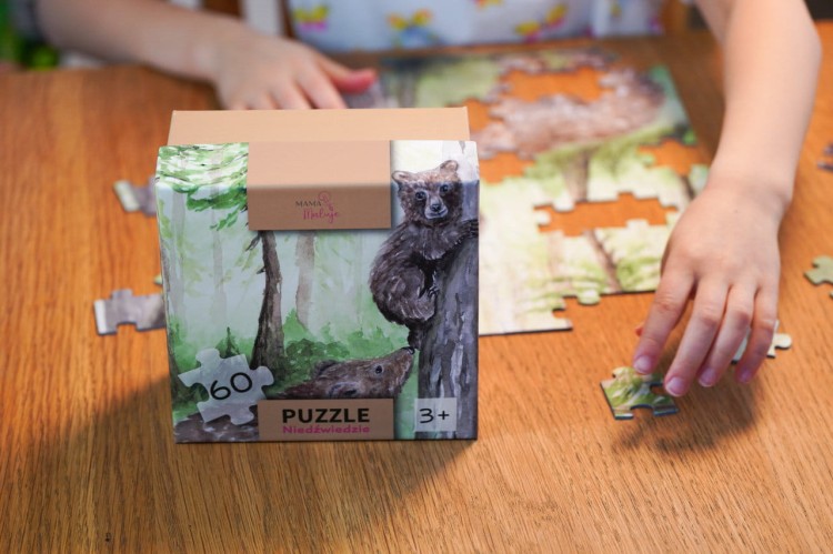 Puzzle 60-elementowe Niedźwiedzie pudełko